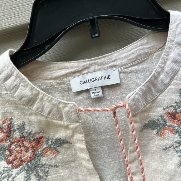 Calligraphie by Anthropologie size S floral embroidered peasant blouse boho - Picture 4 of 8